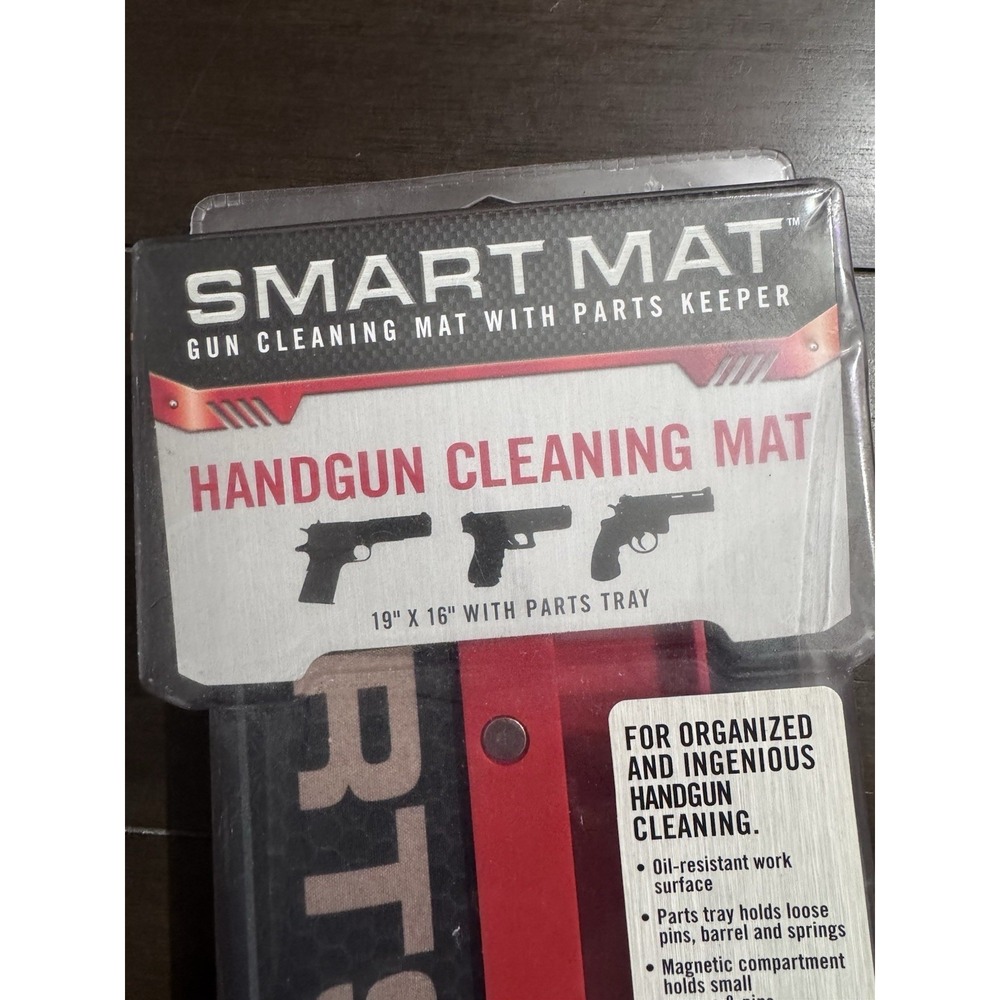 Real Avid Smart Gun Cleaning Mat 19" x 16" Parts Tray For GLOCK MSR Graphics - Picture 2 of 2